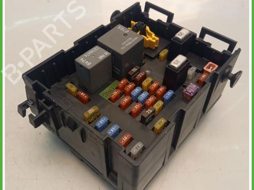 Fuse box FIAT FREEMONT (345_) 2.0 JTD 4x4 | BP30198176E1 