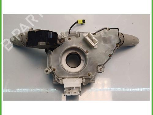 Switch NISSAN MICRA III (K12) 1.2 16V | BP27566803I30