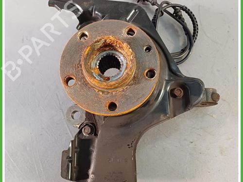Used Left front steering knuckle Left front steering knuckle FIAT 500L (351_, 352_) 1.4 (199LYB1B) (95 hp) 40145644 40145644
