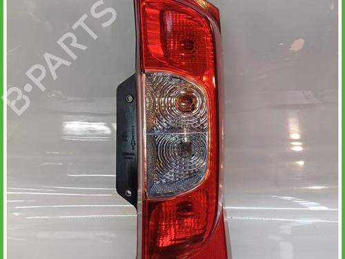 right-taillight-peugeot-bipper-aa_-2008-40139133 main image