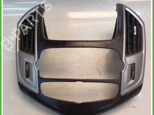 air-vent-chevrolet-cruze-hatchback-j305-2010-40144992 main image