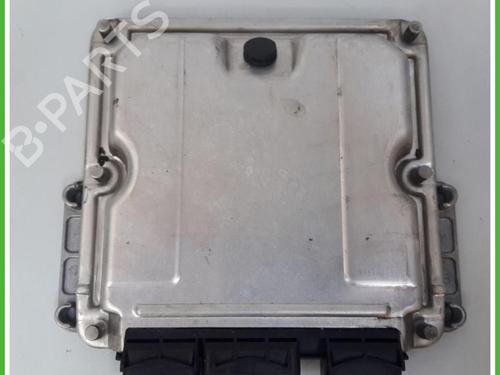 Used Engine control unit (ECU) Engine control unit (ECU) FIAT ULYSSE (179_) 2.0 JTD (109 hp) 40131465 40131465