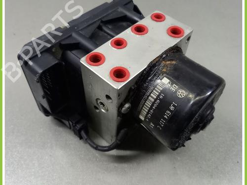 ABS Bremseaggregat VW GOLF IV (1J1) 1.4 16V (75 hp) 13100922
