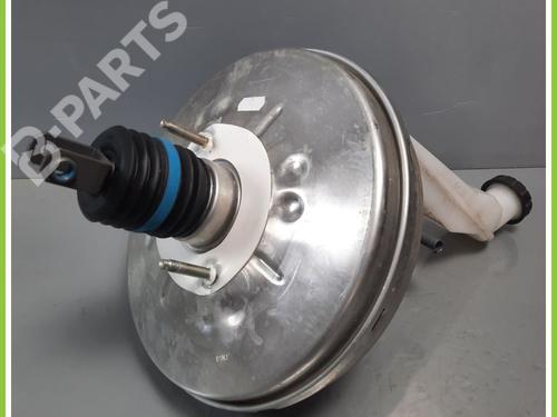 Used Servo brake MERCEDES-BENZ GLA-CLASS (X156) GLA 200 CDI / d (156.908) (136 hp) 11704313