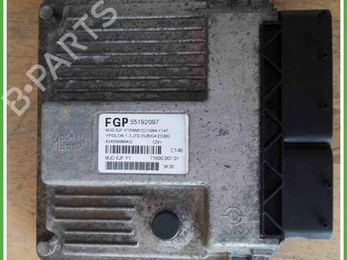 Used Engine control unit (ECU) Engine control unit (ECU) LANCIA YPSILON (843_) 1.3 JTD (843.AXD11, 843.AXD1A) (70 hp) 40130375 40130375