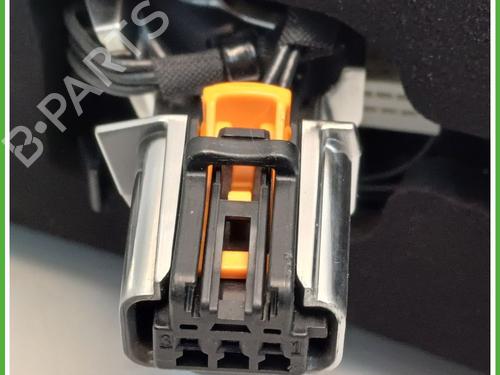 Left taillight PEUGEOT 308 SW III (FC_, FJ_, FR_, F4_, FN_) PureTech 130 (FRHNSL, FRHNST) | BP26902358C34 