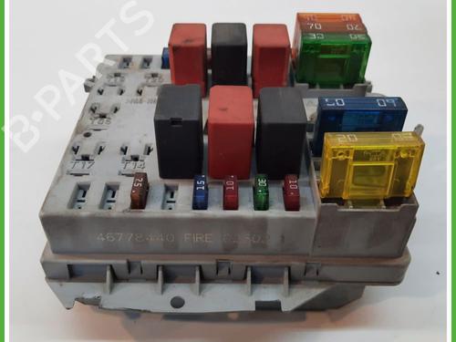 Fuse box FIAT PUNTO (188_) 1.2 16V 80 (188.233, .235, .253, .255, .333, .353, .639,... | BP13038141E1 