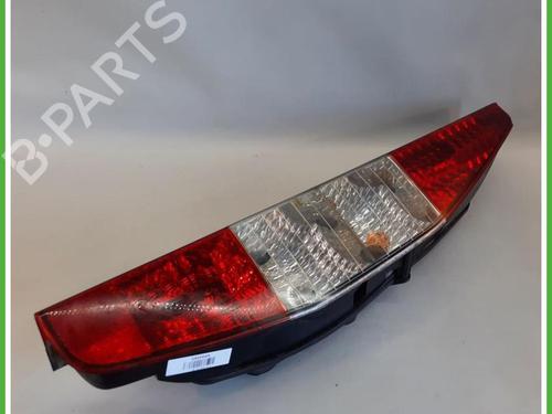 Used Right taillight Right taillight FIAT DOBLO Box Body/MPV (223_) 1.9 JTD (223ZXE1A) (100 hp) 40135306 40135306