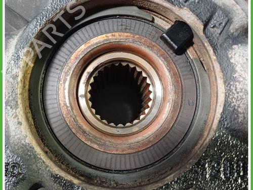 Left front steering knuckle LANCIA YPSILON (312_) 0.9 TwinAir (312.PXG11, 312.PXG1A, 312.YXG11, 312.YXG1A) | BP22889764M25 
