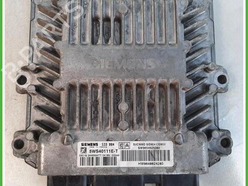 Used Engine control unit (ECU) Engine control unit (ECU) CITROËN C2 (JM_) 1.4 HDi (68 hp) 40131340 40131340