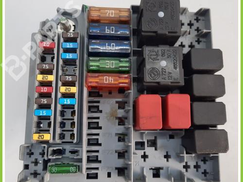 Used Fuse box FIAT PANDA (169_) 1.2 (169.AXB11, 169.AXB1A) (60 hp) 11368631