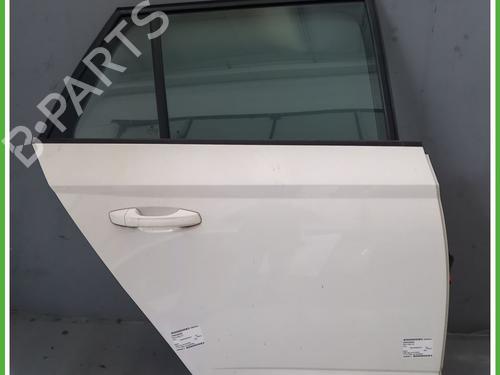 Right rear door SKODA FABIA III Estate (NJ5) 1.0 TSI 6V6833056A