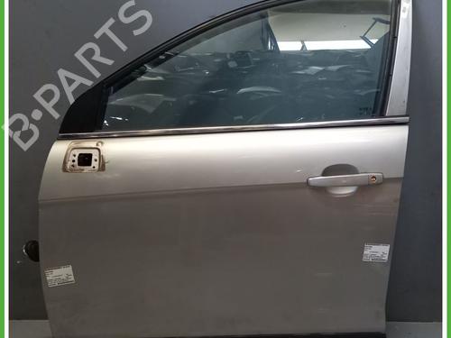 Used Left front door CHEVROLET CAPTIVA (C100, C140) 2.0 D 4WD (150 hp) 30451427