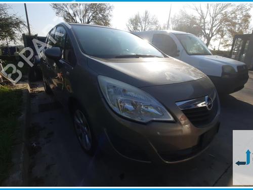 Fuse box OPEL MERIVA B MPV (S10) 1.3 CDTI (75) | BP40075627E1 - Image 8