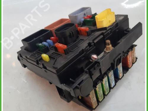 Used Fuse box Fuse box CITROËN C3 I (FC_, FN_) 1.4 i (73 hp) 40135187 40135187