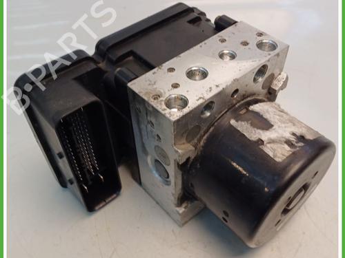 Used ABS pump FORD FOCUS III Turnier 1.6 TDCi (95 hp) 26306770