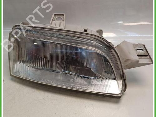Used Right headlight Right headlight FIAT PUNTO (176_) 55 1.1 (54 hp) 40143617 40143617