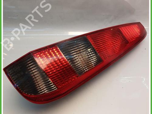Used Right taillight FORD FIESTA V (JH_, JD_) 1.4 TDCi (68 hp) 22403651
