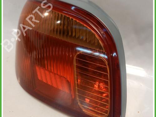 Used Left taillight TOYOTA YARIS (_P1_) 1.3 (SCP12_, SCP13_, SCP12R, SCP13R) (87 hp) 30813011
