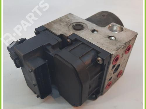 Used ABS pump TOYOTA YARIS (_P1_) 1.3 (SCP12_, SCP13_, SCP12R, SCP13R) (87 hp) 11371030