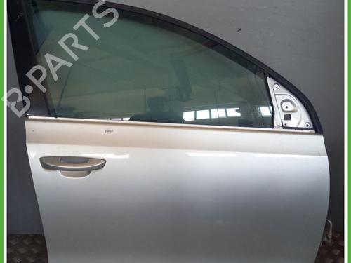 Used Right front door VW GOLF VI (5K1) 2.0 TDI (140 hp) 18875190