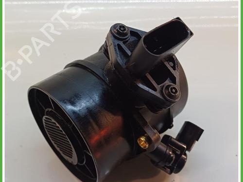 Used Mass air flow sensor Mass air flow sensor MERCEDES-BENZ C-CLASS (W203) C 220 CDI (203.008) (150 hp) 40137589 40137589