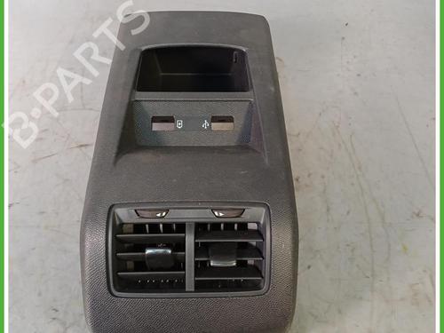 Used Middle console Middle console PEUGEOT 308 III (FB_, FH_, FP_, F3_, FM_) PureTech 130 (FPHNSL, FPHNST) (131 hp) 40072642 40072642