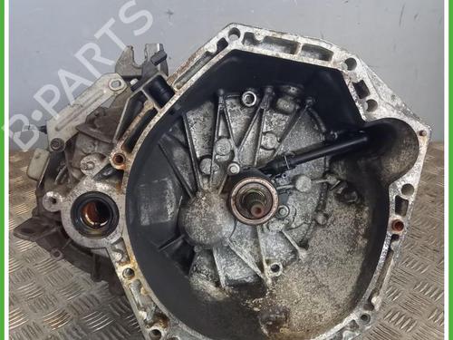 Used Gearbox Gearbox NISSAN JUKE (F15) 1.5 dCi (110 hp) 40145928 40145928