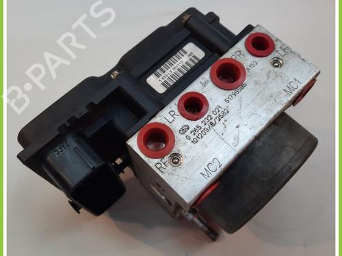 Used ABS pump FIAT PANDA (169_) 1.4 Natural Power (169AXHIA) (78 hp) 13235211