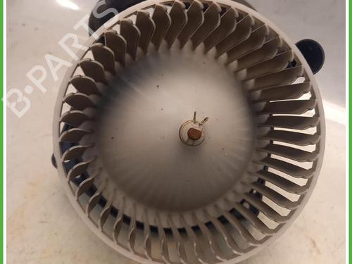 Used Heater blower motor Heater blower motor SUZUKI GRAND VITARA I (FT, HT) 2.0 4x4 (TA52, TL52, SQ420) (128 hp) 40076205 40076205