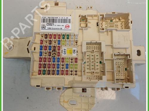 Used Fuse box KIA SORENTO III (UM) 2.2 CRDi (200 hp) 29201273