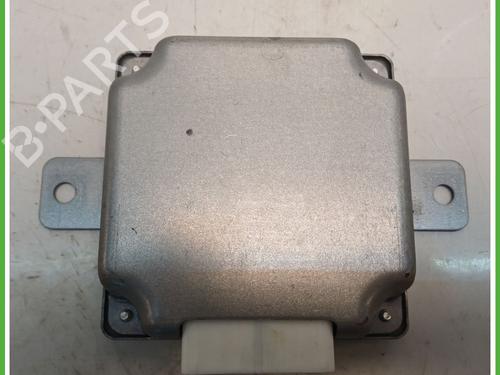 Øvrige Styrinhsenheder FIAT SEDICI (189_) 1.9 D Multijet 4x4 (120 hp) 31013024