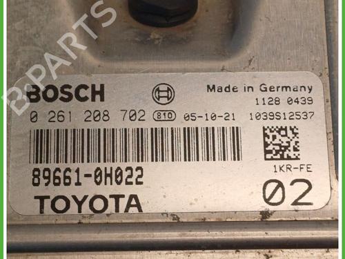 Engine control unit (ECU) CITROËN C1 (PM_, PN_) 1.0 | BP25437151M57 