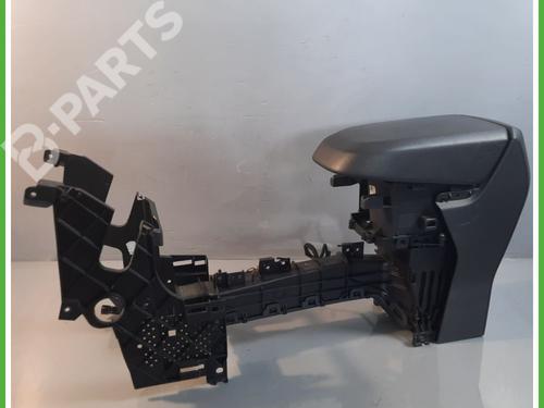 Used Armrest / Center console FORD KUGA II (DM2) 2.0 TDCi (120 hp) 11998087