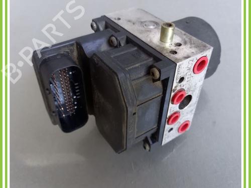 Módulo de ABS ALFA ROMEO 147 (937_) 1.6 16V T.SPARK ECO (937.AXA1A, 937.BXA1A) (105 hp) 13235288