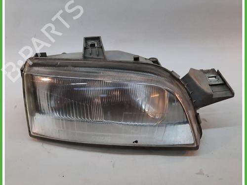 Used Right headlight Right headlight FIAT PUNTO (176_) 1.7 D (57 hp) 40131560 40131560