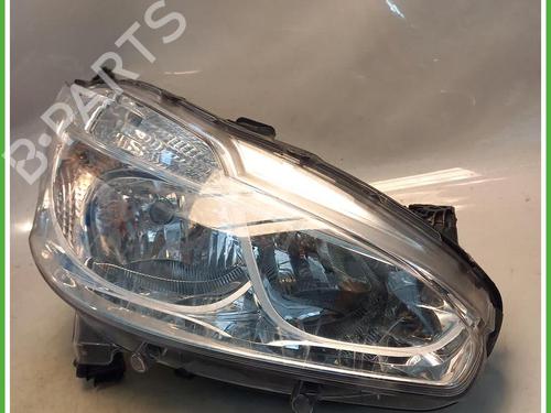 Used Right headlight Right headlight PEUGEOT 208 I (CA_, CC_) 1.0 VTi (68 hp) 40074760 40074760