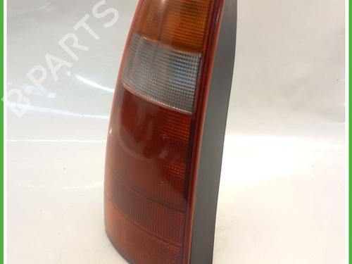 Achterlicht links VW POLO Variant (6V5) 1.9 SDI (64 hp) 30411207