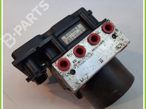Used ABS pump TOYOTA AYGO (_B1_) 1.0 (KGB10_, KGB10R) (68 hp) 11370949