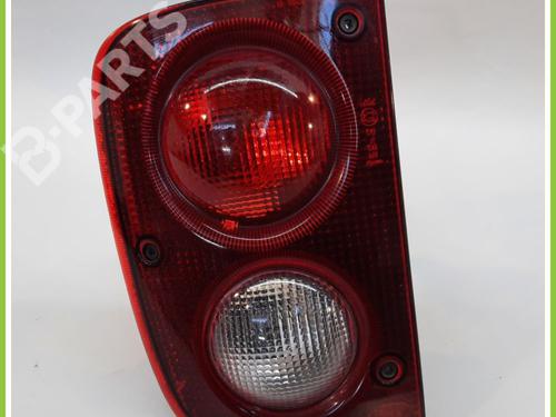Højre baglygte LAND ROVER FREELANDER I Soft Top (L314) 2.0 TD4 4x4 (112 hp) 11749047