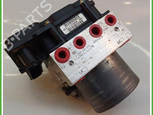 Used ABS pump FIAT PANDA (169_) 1.3 D Multijet (169.AXC1A) (70 hp) 19641888