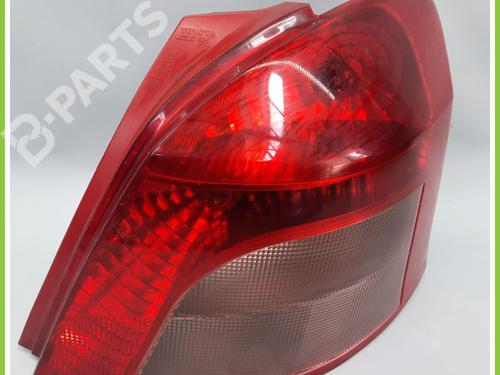 Used Right taillight TOYOTA YARIS (_P9_) 1.3 VVT-i (SCP90_, SCP90R) (87 hp) 11721296