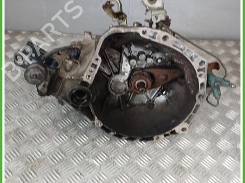 Used Gearbox Gearbox TOYOTA YARIS (_P1_) 1.0 (SCP10_, SCP10R) (68 hp) 40074469 40074469