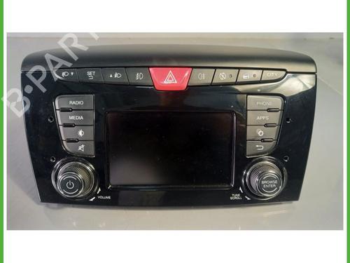 Used Radio LANCIA YPSILON (312_) 1.3 D Multijet (312.YXE1A, 312.YXU1A) (95 hp) 30295416