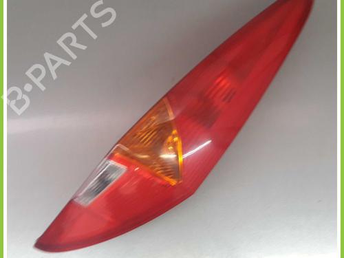 Used Right taillight FIAT PUNTO (188_) 1.2 16V 80 (188.233, .235, .253, .255, .333, .353, .639,... (80 hp) 13628825