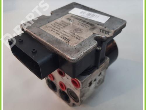 Used ABS pump LANCIA YPSILON (843_) 1.2 (843.AXA1A) (60 hp) 11370423