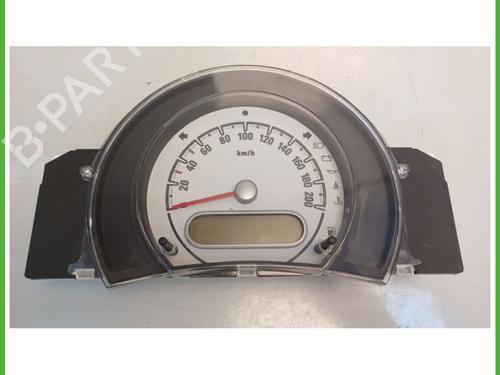 Used Instrument cluster OPEL AGILA (B) (H08) 1.2 (F68) (86 hp) 25463746