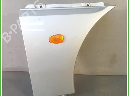 Used Right front fenders Right front fenders ALFA ROMEO GTV (916_) 2.0 T.SPARK 16V (916.C2__, 916C2C00) (150 hp) 40074011 40074011