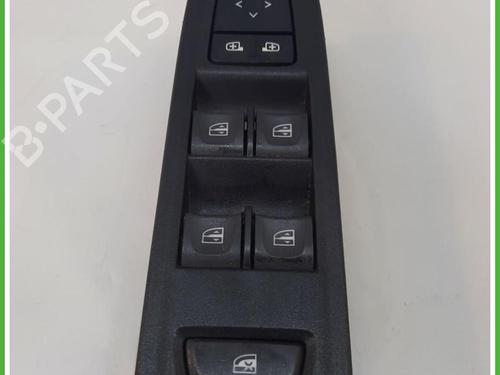 Left front window switch DACIA SANDERO III 1.0 TCe 100 ECO-G | BP40134593I27 - Image 2