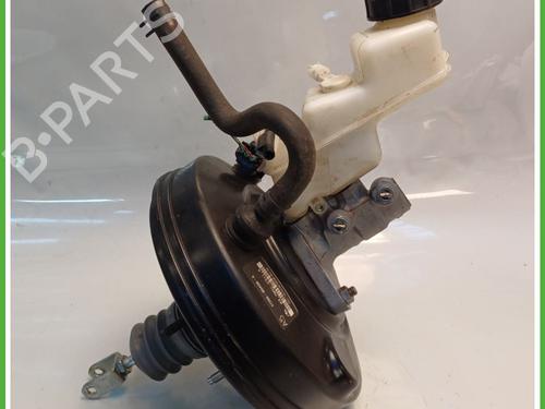 Used Servo brake TOYOTA YARIS (_P13_) 1.5 (NSP131_) (112 hp) 26288615